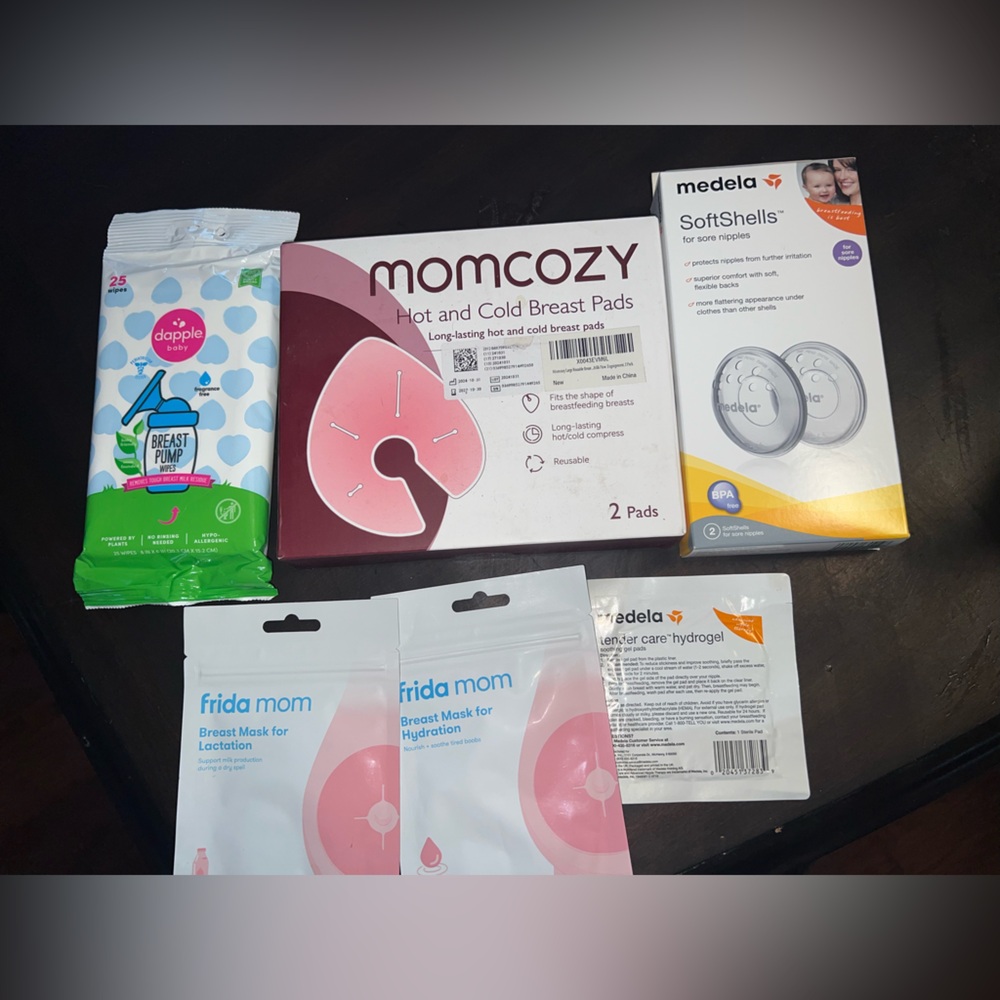 Breastfeeding/Pumping Essentials